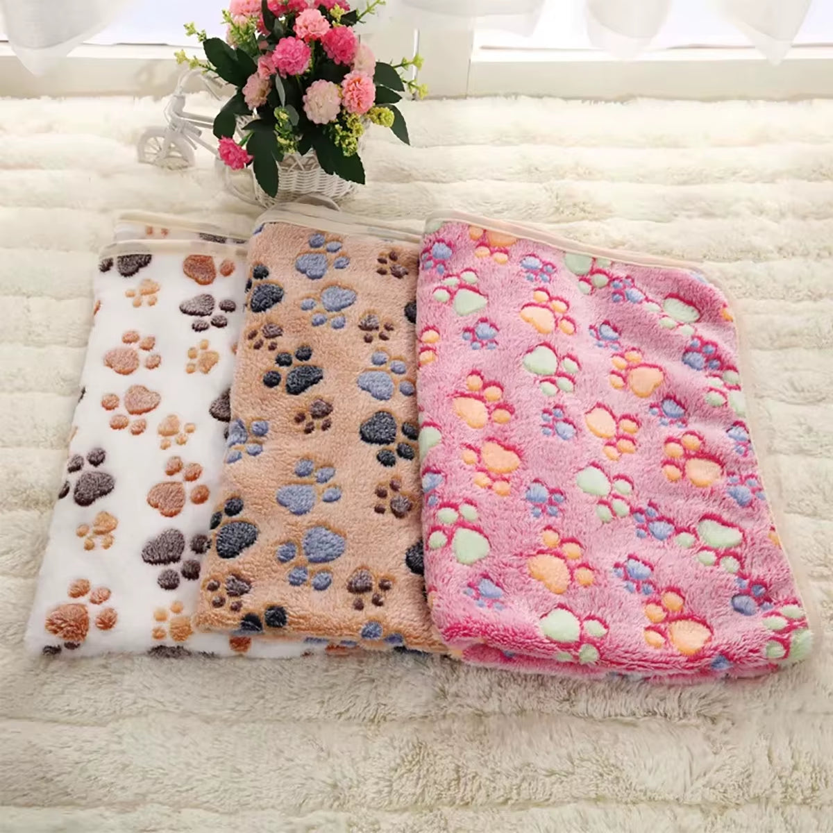 Soft Fluffy High Quality Multicolor Pet Blanket Cute Dog Paw Print Blanket Pet Mat Warm and Comfortable Blanket for Cat Dogs