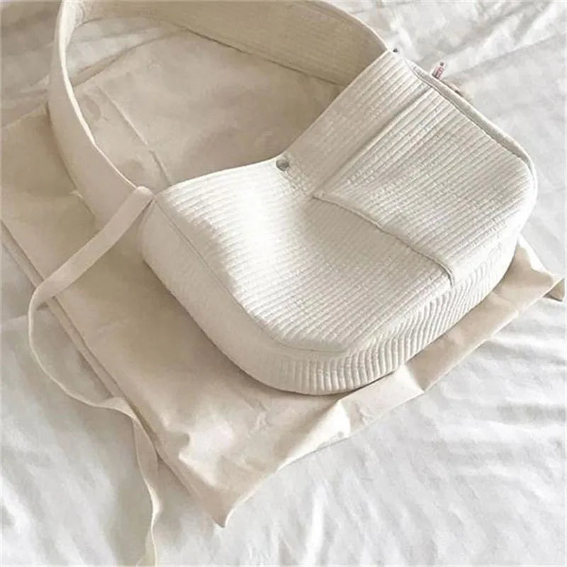 Handmade Dog Bag Pet Kitten Carrier Outdoor Travel Handbag Canvas Single Shoulder Cat Bag Sling Comfort Tote Bag Breathable